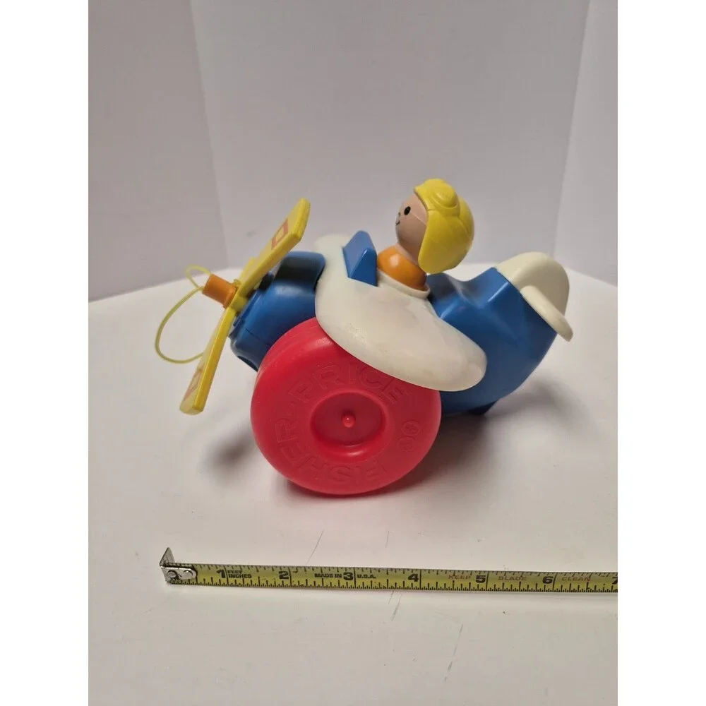 Vintage Fisher Price Airplane pull along Toy 1980 rotating propellor